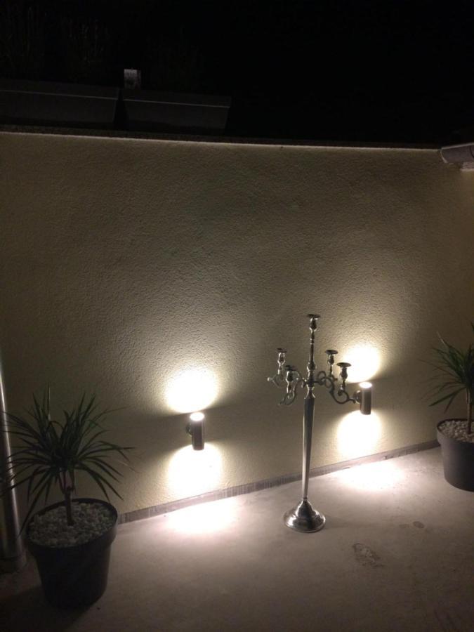 Z&D Apartment พูลา ภายนอก รูปภาพ