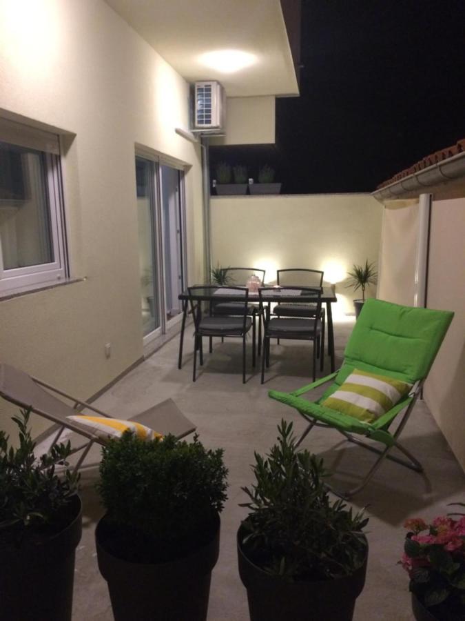Z&D Apartment พูลา ภายนอก รูปภาพ